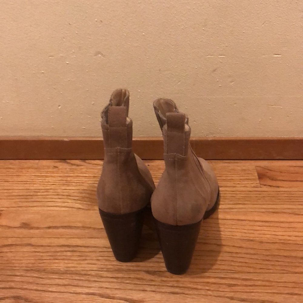Sole Society tan heeled booties - Picture 4 of 10
